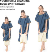 Surf poncho voor dames heren volwassenen jongeren, ultralicht en sneldrogend, badponcho handdoek, van microvezel, ook als omkleedhulp strand (donkerblauw)
