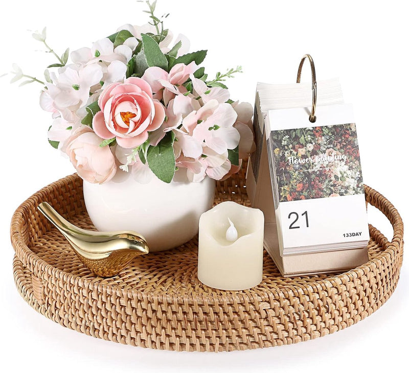 Rotan dienblad met handgrepen Rond geweven rieten dienblad Rieten dienblad Rotan dienblad Decoratieve serveermand Opbergmand voor fruitbrood Koekjes Snoepspeelgoed 30CM