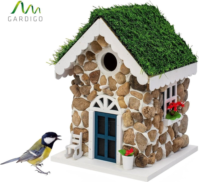 Nestkast in steenhuis-look, decoratief vogelhuis om op te hangen, met echte stenen, mezenbak met 30 mm invliegat, nesthulp, vogelhuisje voor tuin, balkon, terras