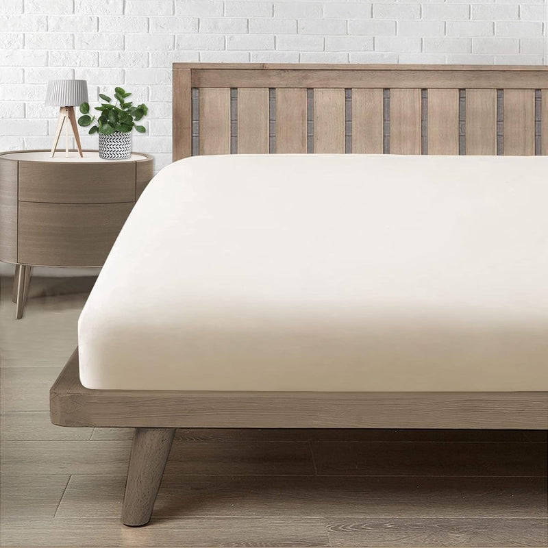 Hoeslaken 120x200x30, microvezel het hele jaar door beige