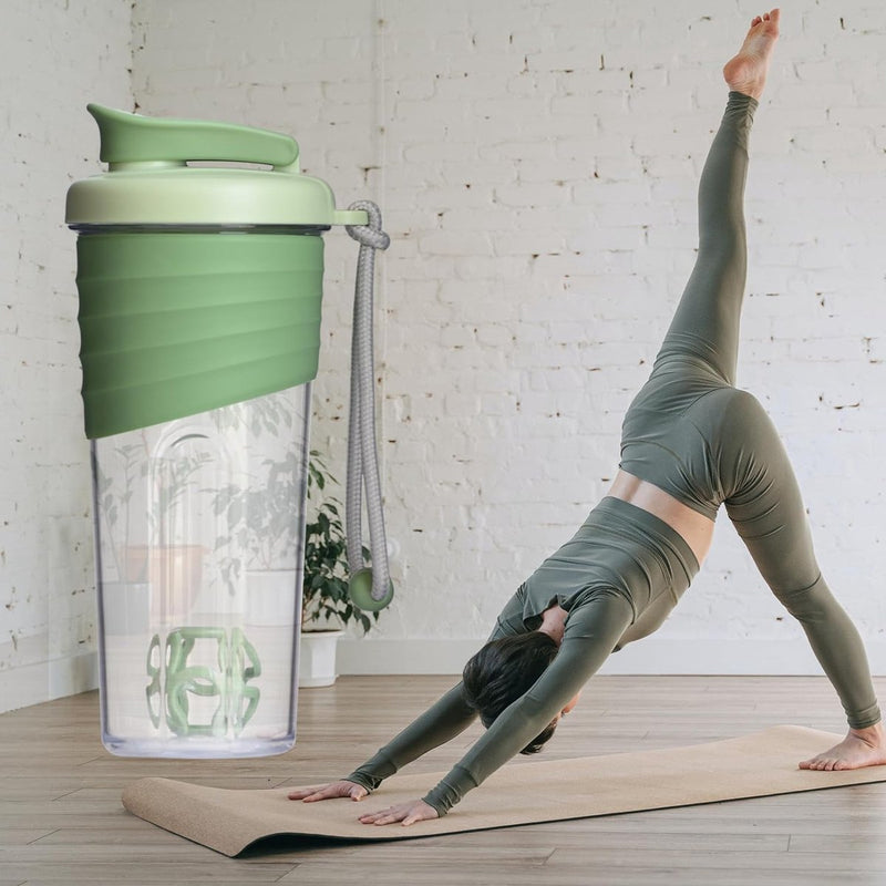 Shaker met bal, eiwitshaker, waterfles, drinkfles, BPA-vrij, shaker proteïneshake, 700 ml, duurzaam, lekvrij, geurneutrale shakebeker, 700 ml, groen