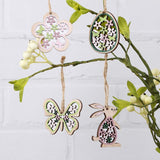 Set van 24 voorjaarsdecoratie hangers vlinders hazen eieren bloemen lente hanger van hout om op te hangen raamdecoratie raamhanger voor Pasen