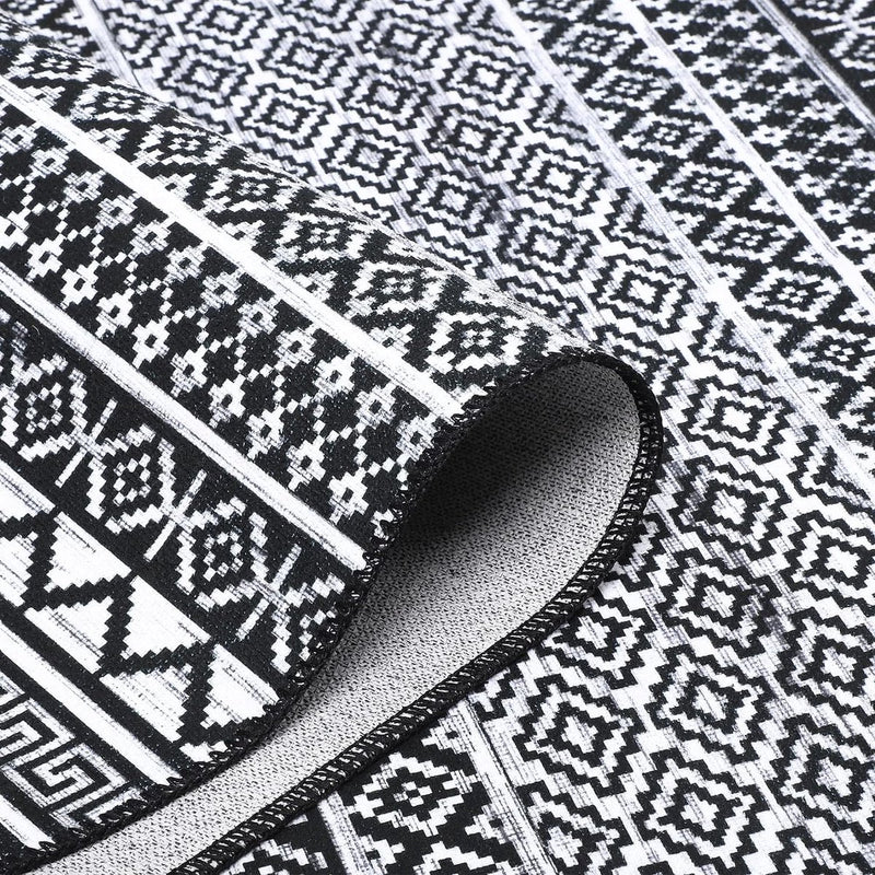 Vloerkleed voor binnen en buiten, rond, lage pool, machinewasbaar, water- en vlekafstotend tapijt voor woonkamer, slaapkamer, eetkamer, thuiskantoor, 120 cm, zwart