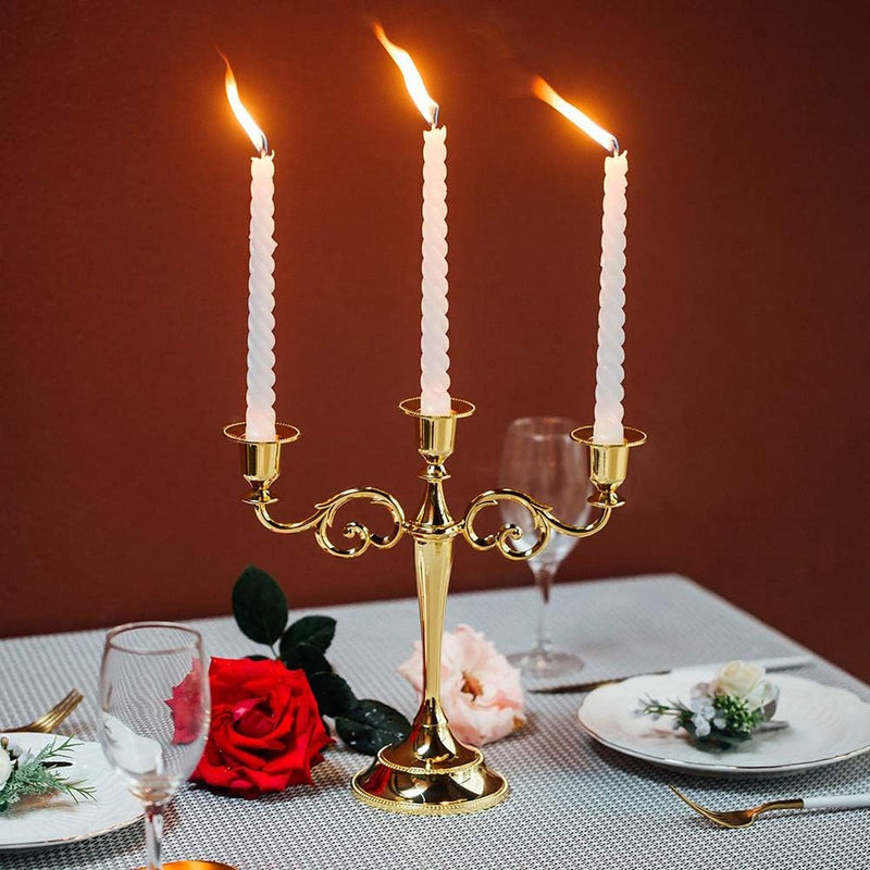 Aluminium kandelaar eettafel diner bij kaarslicht hotel decoratie huisdecoratie, tafeldecoratie, goud