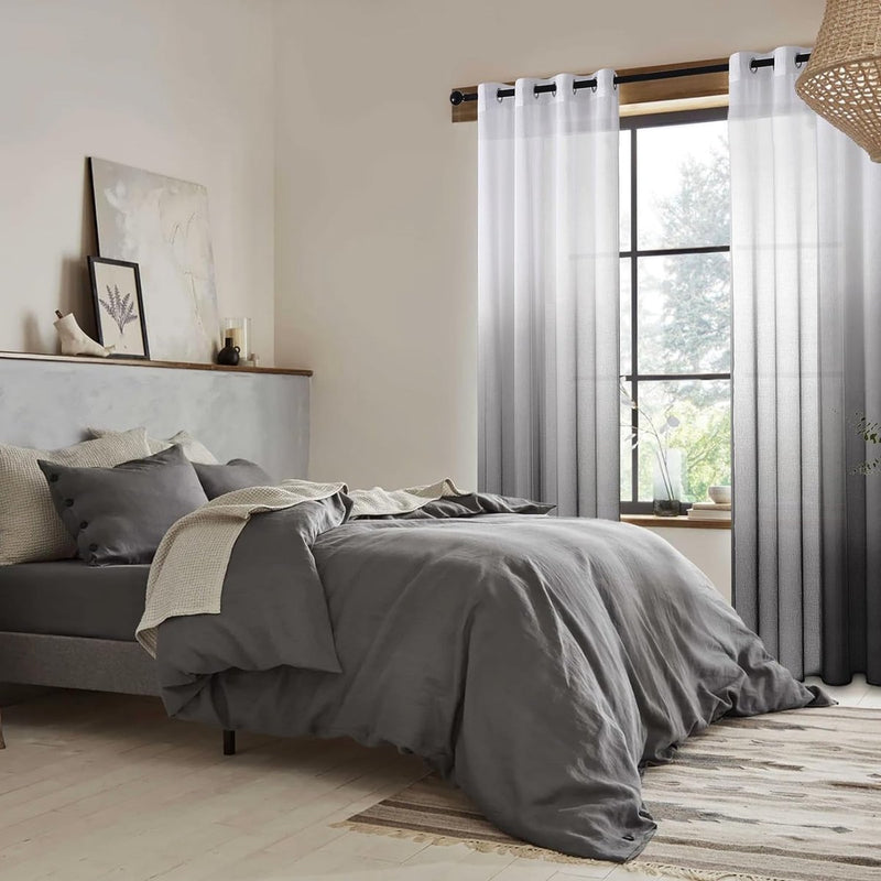 Voile gordijnen met kleurverloop, transparant gordijn, kort, tule gordijn met oogjes, in zwart-wit, kleurverloop, 160 x 140 cm (h x b), modern, voor kinderkamer, woonkamer, slaapkamer, set van