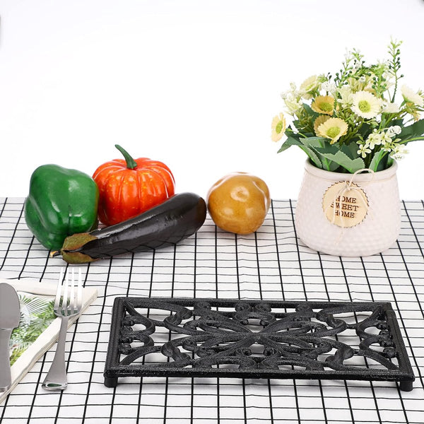 Gietijzeren potmat met vlinderpatroon, vintage roestvrij hittebestendig onderzetter met rubberen voetjes voor eettafel keuken hotpotbasis, kom zwart (25,5 x 15,8 x 1,6 cm)