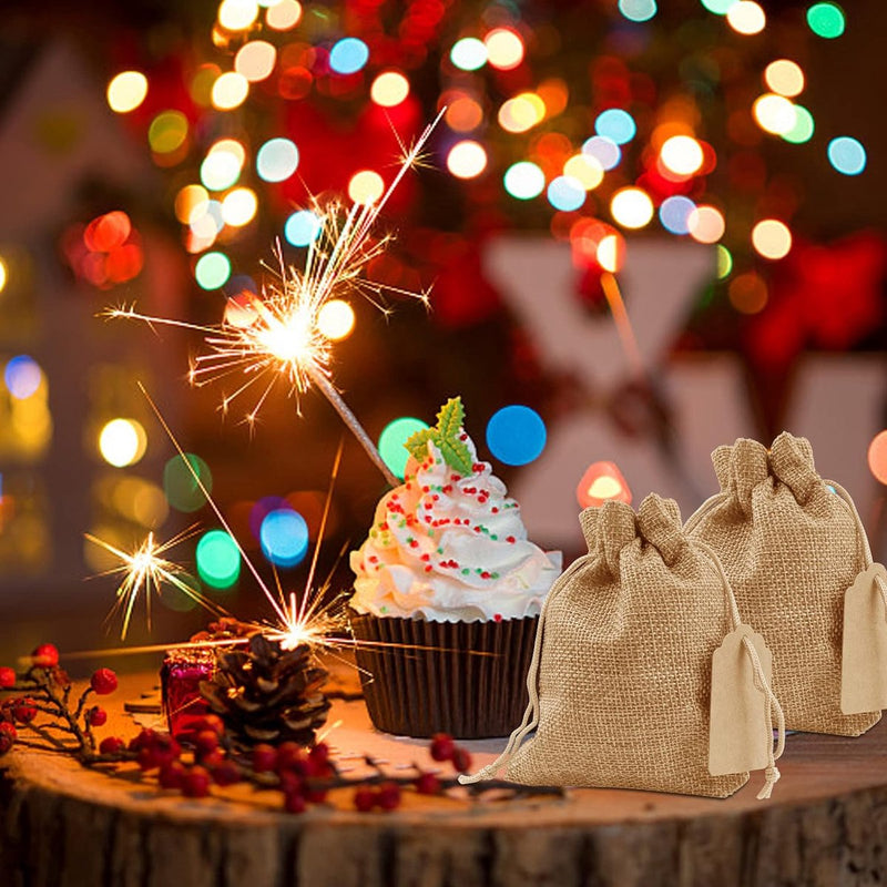 30 stuks kleine jutezakjes met trekkoord, 9 x 12 cm, herbruikbare linnen zakjes, geschenkzakjes, kleine jutezakjes voor sieraden, bruiloft, feest, Kerstmis (geelbruin)