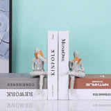 Figuur decoratie voor plank, kleine lezende vrouwen gevormde sculptuur gepersonaliseerd handbeschilderd lezen schurk desktop boeken plank handwerk standbeeld (stijl B)
