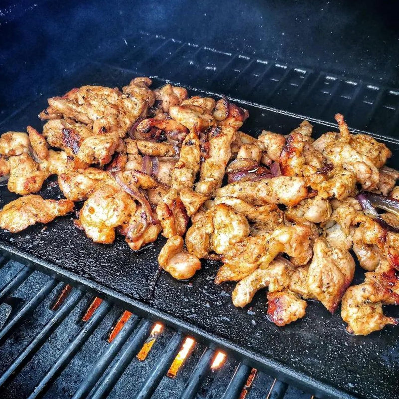 Gietijzeren grillplaat met handgrepen, 40 x 20,5 cm, grillpan, aan beide zijden bruikbaar, rechthoekig, universeel en massief, grillplaat voor houtskool en gas, grillaccessoires, grillschaal