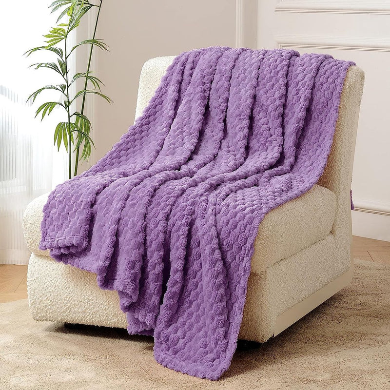 Fleece knuffeldeken, extra zachte pluizige dekens, lichte, gezellige microvezel bankdeken, wollen deken voor kantoor, stoel en camping, 150 x 200 cm, lavendel