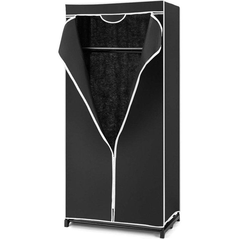 Kast Grote opbergruimte: onze kledingkast is groot genoeg om meer kleding te bevatten.