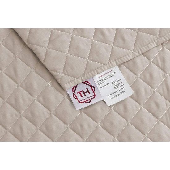 Chaise Longue bankovertrek, bescherming voor rechtsarm gewatteerde banken - bankhoes L-vorm - grootte -240 cm. Kleur beige (vooraanzicht)