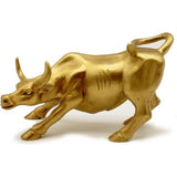 Woondecoratie Gouden koperen stier (Feng Shui) vertegenwoordigt geluk van levensrijkdom, koperen stierbeeldje stierstandbeeld