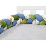 het gevlochten ontwerp maakt het sierkussen een echte eyecatcher in elke woonkamer, en past zich perfect aan de gewenste vorm aan (recht of gebogen)