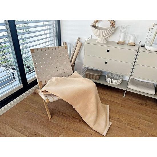 Knuffeldeken, wollen deken, woondeken, dimensions approximately 150 x 200 cm or 220 x 240 cm, available in many colors, such as gray, red, brown, white, blue, green, and more, 035, beige, 150/200.