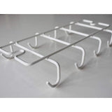 Haken voor kopjes bekerhouder kastopbergruimte voor 8 kopjes metalen haken om onder kasthouder op te hangen witte hanger haakstrip onder kast