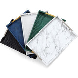 Dienblad van PU-leer, modern, elegant, rechthoekig, decoratief dienblad met metalen handvat, grote capaciteit, lederen serveerplaat voor eten, dranken, sieraden, sleutels, woonkamer, keuken, ijdelheid (zilver)