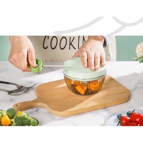 Handmatige keukenmachine Groentensnijder Draagbare knoflookmolen Uiensnijder voor groenten Fruitnoten Duurzaam BPA-vrij Food Grade materiaal 650ml