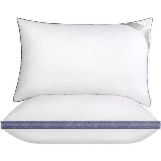 Comfortabel en pluizig: het zachte hoofdkussen van 40 x 80 cm is gemaakt van 850 g hoogwaardige microvezels van hotelkwaliteit.