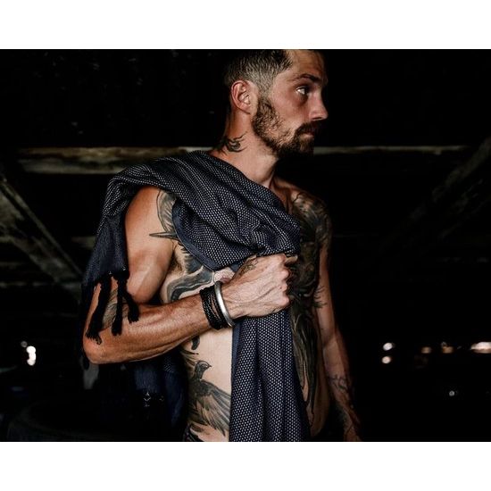 Premium sauna handtool voor haar, groot, 180 x 100 cm, antraciet, met een kleine armband, hamam handtool, groot, handgeweven, 100% biologisch katoen, beach handtool, XXL, rijst handtool, sport handtool, wellnes handgereedschap.