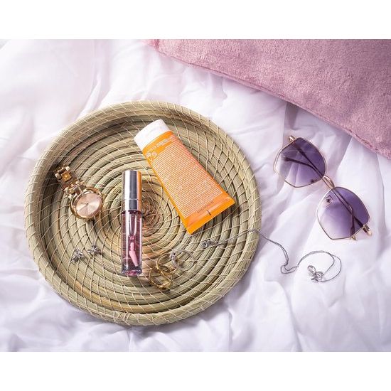 Opbergmand met deksel - 22 x 22 x 11 cm - Handgemaakte decoratiemand en dienblad - Voor opslag in de badkamer - Perfecte opslag van speelgoed - Deksel dient als dienblad