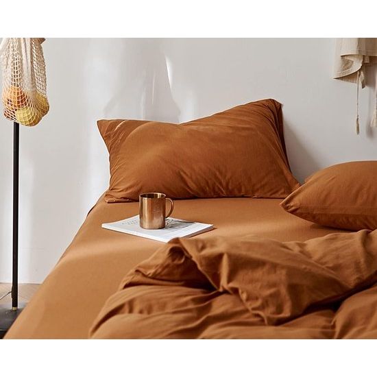 Beddengoed 220 x 240 cm, karamelbruin, microvezel, beddengoedset, effen, eenkleurig, tweepersoonsbed met ritssluiting en 2 kussenslopen van 80 x 80 cm, romantisch en elegant