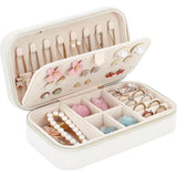 Sieradendoosje voor op reis, fluweel, kleine fluwelen sieradendoos voor meisjes en vrouwen, mini-sieradenorganizer, opslag voor ringen, oorbellen, halsketting, armbanden, klein sieradenkistje, beige