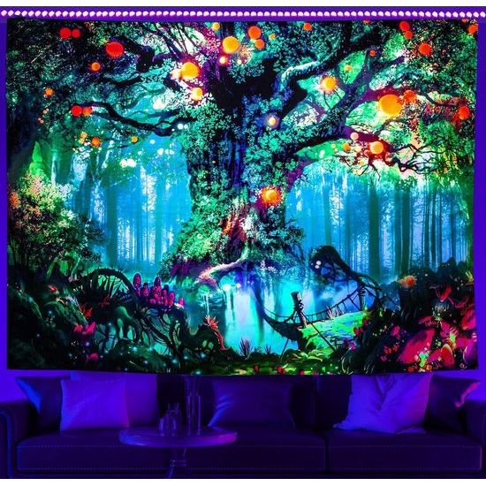 Fantasierijk Zwart Licht Boomtapijt met Bosfee, Natuur en Magische Elfenmotieven, Muurophanging en Trippy UV-reactieve wandtapijten voor slaapkamer - 180 cm x 230 cm