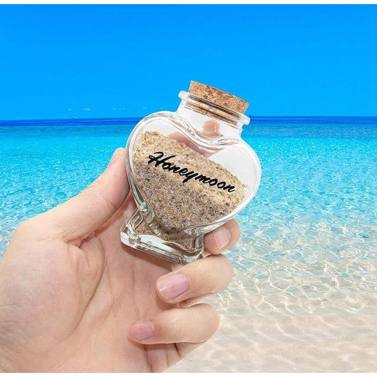 Honeymoon Sand Keepsake Jar - Huwelijksreis Souvenir Cadeau voor pasgetrouwden - Vrijgezellengeschenken voor bruid of pasgetrouwden (met geschenkdoos) (hartvormige glazen fles)