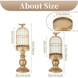 Vintage ontwerpen: the matte gouden oppervlak, de klassieke vorm van een metalen draadkooi en een kleine vogel aan de punt maken deze kooikaarsenhouder