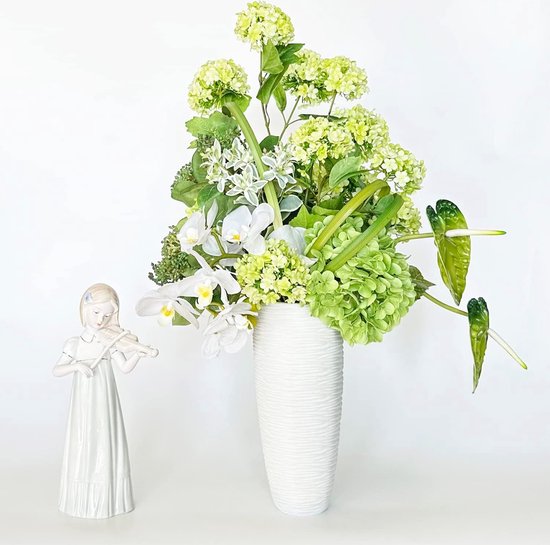 Rustiek ontwerp: decoratieve vaas voor thuisgebruik, minimalistisch honingraatontwerp