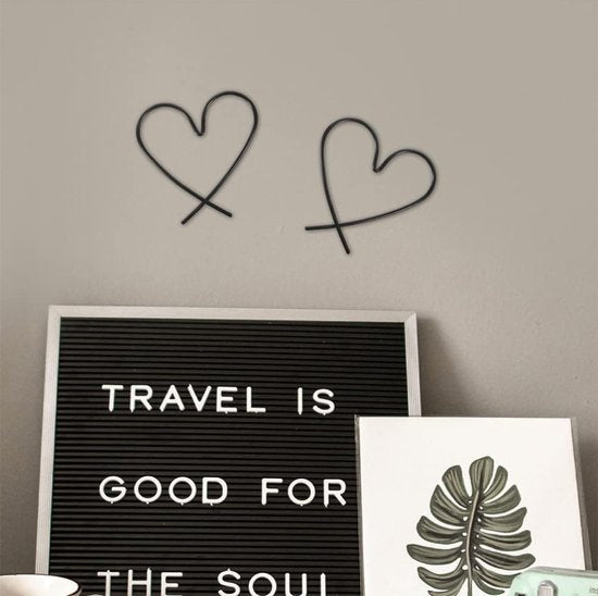 Hartvormige metalen wanddecoratie, muurkunst en wandbord, hangende ornamenten voor Valentijnsdag, bruiloft, slaapkamer en woonkamer decoratie. Set van 3 stuks in het zwart.