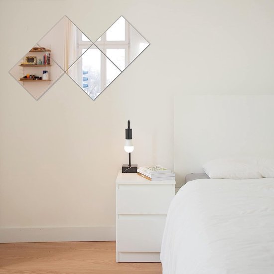 Glazen spiegeltegels, 4 stuks, 30 x 30 cm, DIY wandspiegel met 4 zelfklevende matten, HD Spiegelset in keuken, woonkamer en badkamer