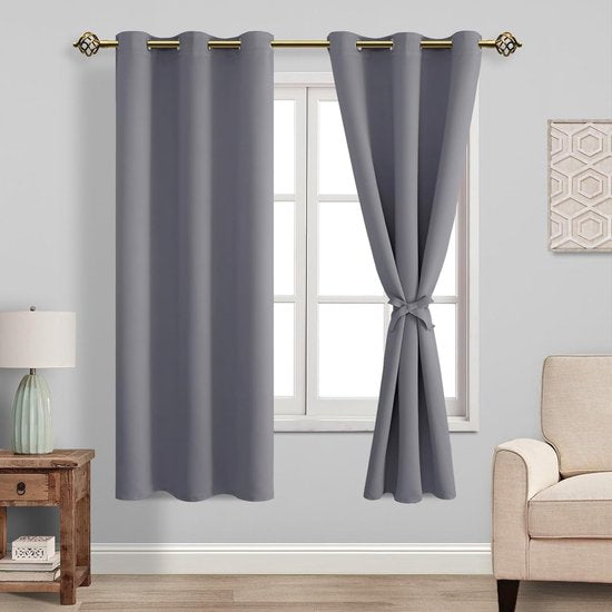 Ondoorzichtige gordijnen, gordijnen met inslagringen, voor slaapkamer en woonkamer, grijs, 2 stuks, 137 x 117 cm (h x b)