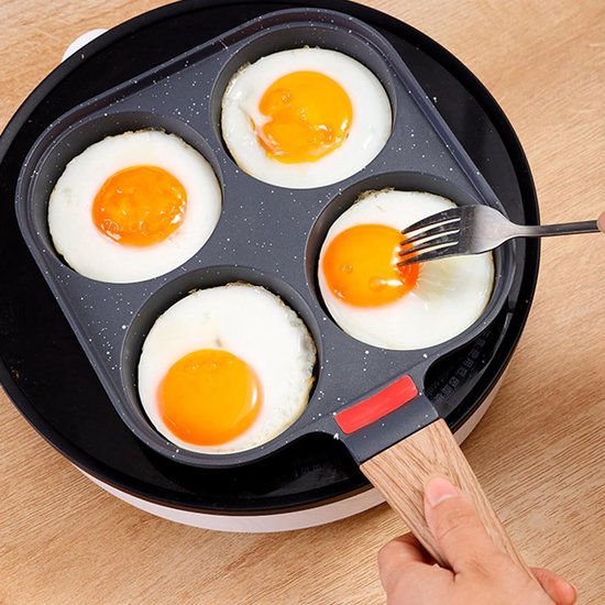 4-kops koekenpan, pannenkoekenpan voor inductie- en gaskookplaten, pannenkoekenpan met houten handvat, antiaanbaklaag, gebakken eierburgerpan, 4 eieren, pannenkoekenpan van aluminium