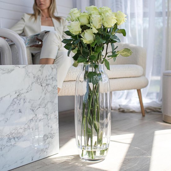 Vaas ,hoogte: 50 cm, diameter: 19,5 cm