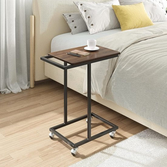 Bijzettafel, C-vormige banktafel met wielen, mobiele salontafel, woonkamertafel met metalen frame, salontafel voor koffie en laptop, 35 x 55 x 68 cm, industrieel ontwerp, walnoot