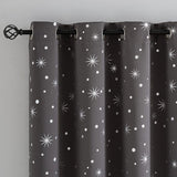 Ondoorzichtige donkergrijze gordijnen met oogjes, zilverfolie, sterrenmotief, dikke gordijnen, verduisterend thermisch gordijn voor slaapkamer, kinderkamer, set van 2 H 137 x B 117 cm, donkergrijs