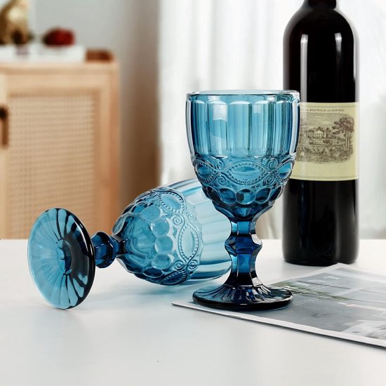 Gekleurde glazen kelk, set van 6, wijnglazen met reliëf, 10 oz verdikt wijnglas van glas, voor sapdrinken, bruiloft, wijnglas (kleur: blauw, maat: serpentijn)