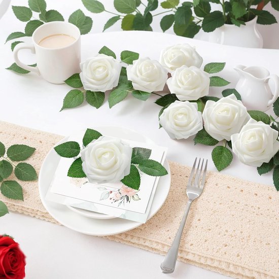 Kunstbloemen Witte Rozen, 30 stuks 8 cm Boeket Kunstmatige Decoratieve Bloemen Neprozen met Stengels en Kaart voor Valentijnsdag Huis Tuin Verjaardagsfeestje DIY Bruiloft Decoratie
