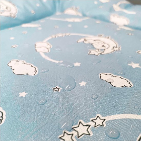 Wasbare aankleedmat, aankleedmat met verhoogde kwaliteit, wasbaar, aankleedmat voor een uitgebreid verschoongebied, maanstertje blauw, 75 x 85 cm