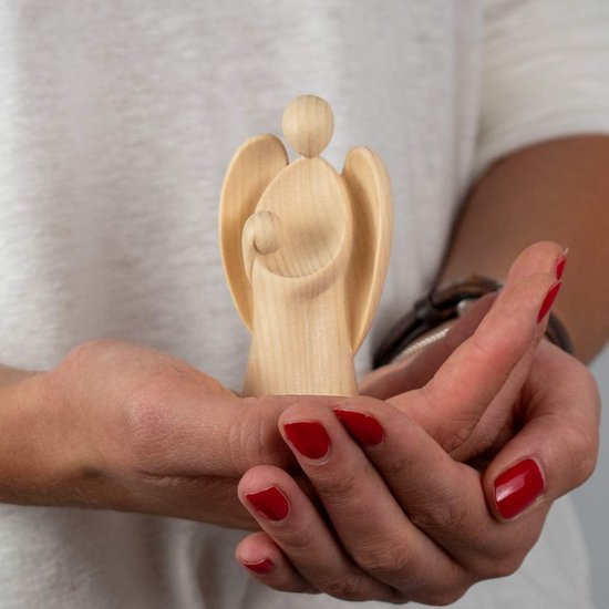Moderne cadeaus uit Arvenhout - met meisjes - hoogte 9cm - cadeau voor de doop van Kerstmis - handwerk uit Zuid-Tirol