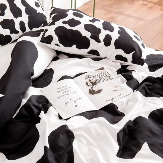 3-delig koeienbeddengoed, 135 x 200 cm met koeienvlekken, hoogwaardig 100% microvezel, dekbedovertrek met 2 kussenslopen van 80 x 80 cm, superzacht cow print, dekbedovertrek met ritssluiting