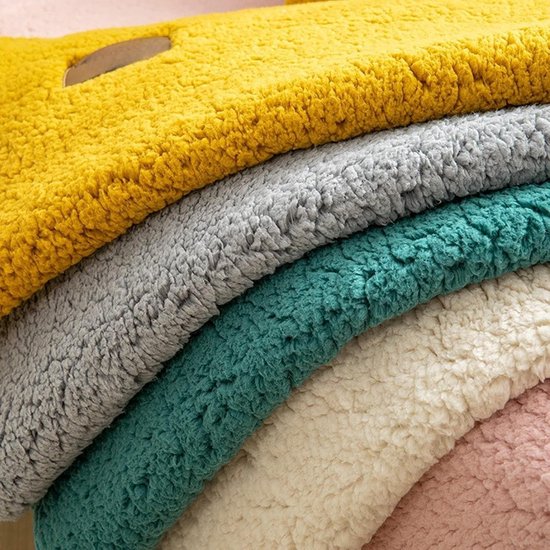 bankhoezen zijn zorgvuldig ontworpen en passen op verschillende soorten banken,groen