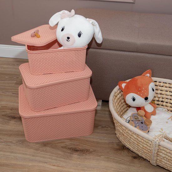 Mand met deksel in rotan design, set van 2, maat S 7 l, BPA-vrije kunststof PP, zalmroze, 28,5 x 19,5 x 12,9 cm, 2 stuks