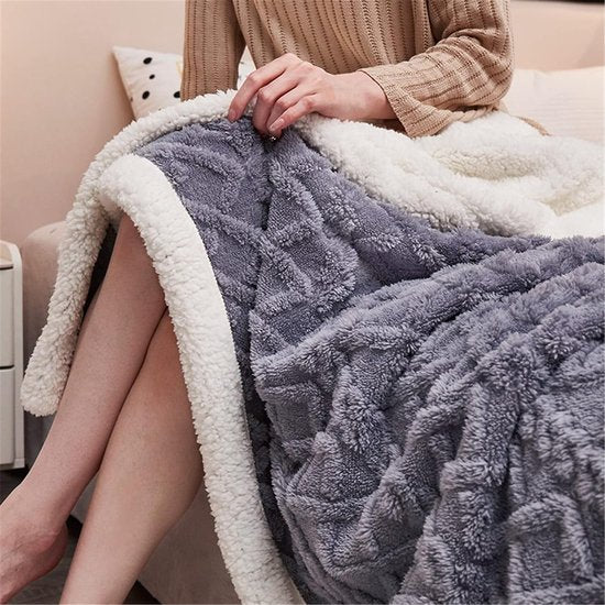 Pluizige Sherpa knuffeldeken - hoogwaardige schapendeken, superzachte fleecedeken als bankdeken, sprei of woondeken, bankdeken, blauw, 150 x 200 cm