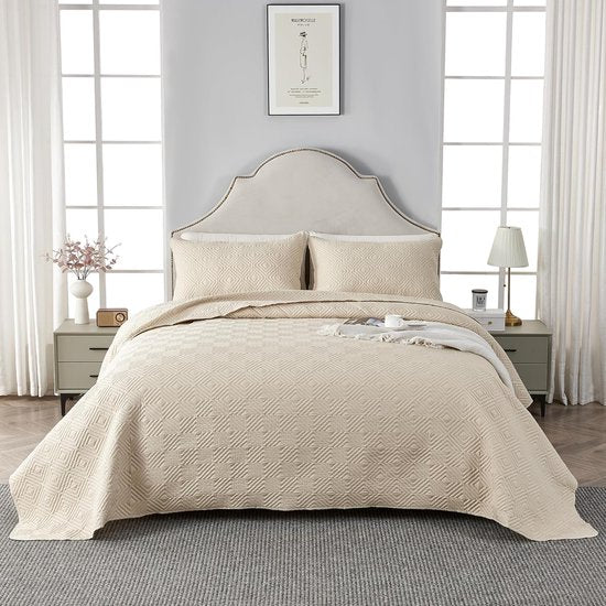 Sprei, bedsprei, 220 x 240 cm, beige, sprei gemaakt van microvezel, bedsprei, set met 2 kussenslopen van 50 x 75 cm.