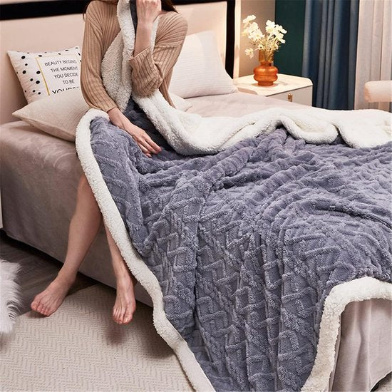 Pluizige Sherpa knuffeldeken - hoogwaardige schapendeken, superzachte fleecedeken als bankdeken, sprei of woondeken, bankdeken, blauw, 150 x 200 cm