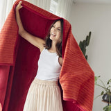 knuffeldeken, 150 x 200 cm, woondeken, grijs, lichtgrijs, leuke omkeerbare deken van hoogwaardige katoenmix, knuffelzacht en aangenaam warm