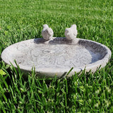 Vogelbad voor de tuin, vogelbad (24 en 30 cm) met 2 decoratieve vogels voor wilde vogels met rozenornamenten, veilige verpakking, niet vorstbestendig